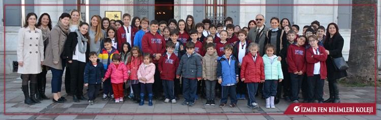 İzmir Fen Bilimleri Koleji Öğrencileri Atatürk Müzesini Gezdi.