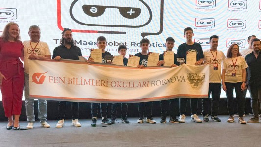 FBO ROBOTICS TAKIMLARIMIZDAN TÜRKİYE ŞAMPİYONLUĞU!