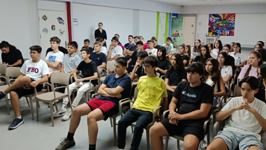 FEN BİLİMLERİ BORNOVA ANADOLU LİSESİ KULÜP TANITIMLARI 