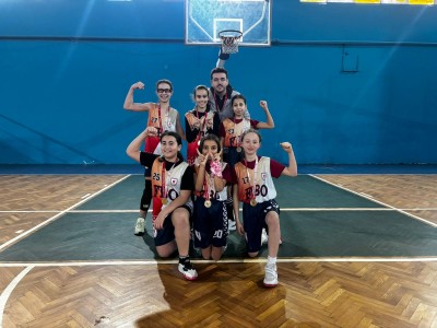 2025-2026 OKUL SPORLARI İLÇE KÜÇÜK KIZLAR TAKIMIMIZ ŞAMPİYON OLMUŞTUR.